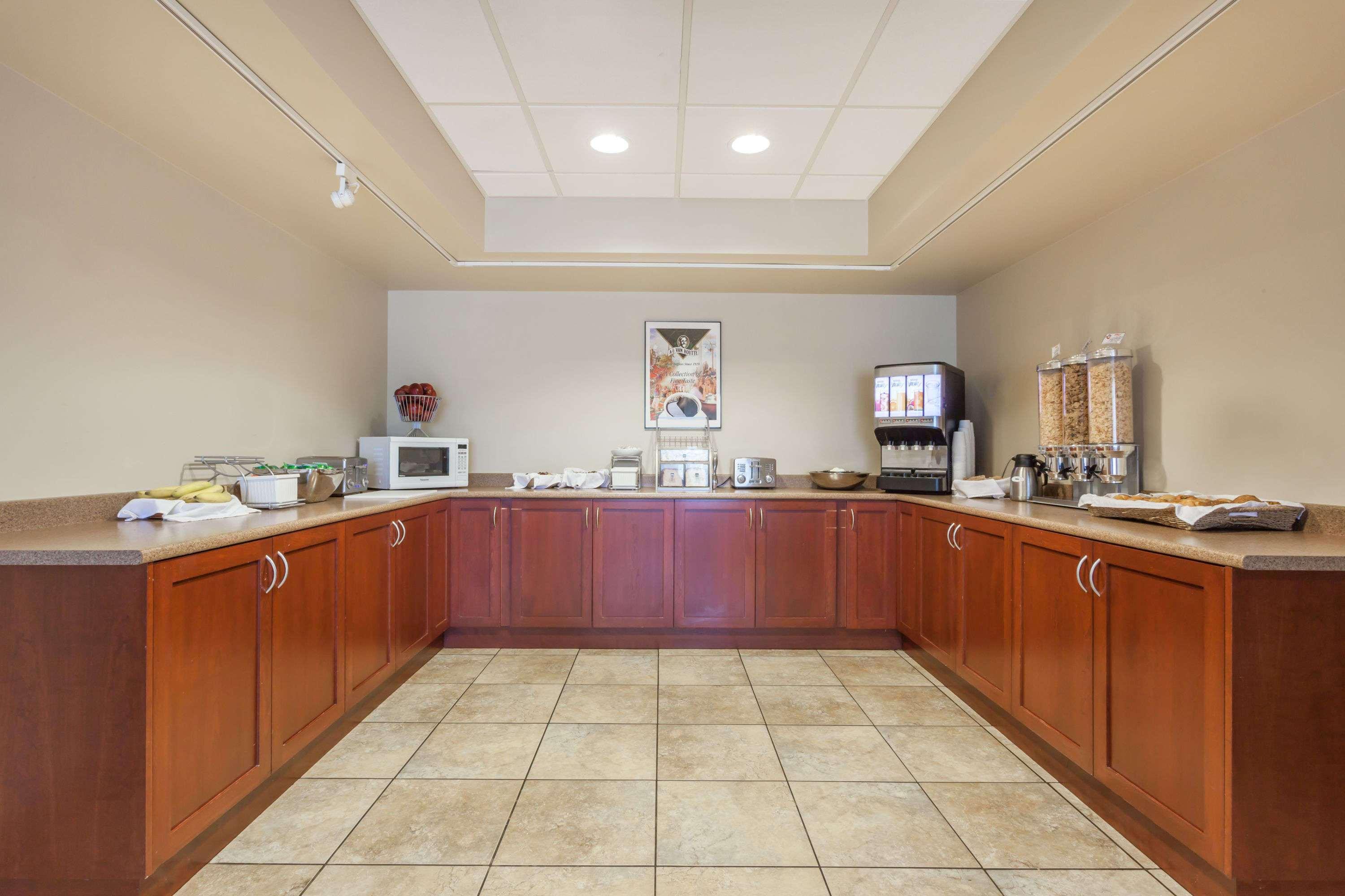 Super 8 By Wyndham Abbotsford Bc Hotel Luaran gambar