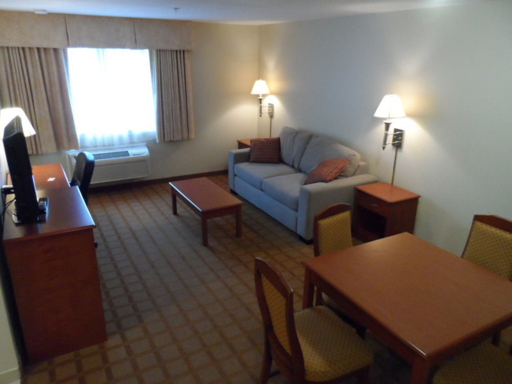 Super 8 By Wyndham Abbotsford Bc Hotel Luaran gambar